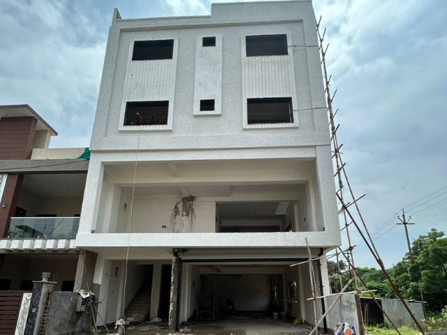 Manish's Commercial Building Location : Vidhya Nagar, Bhopal